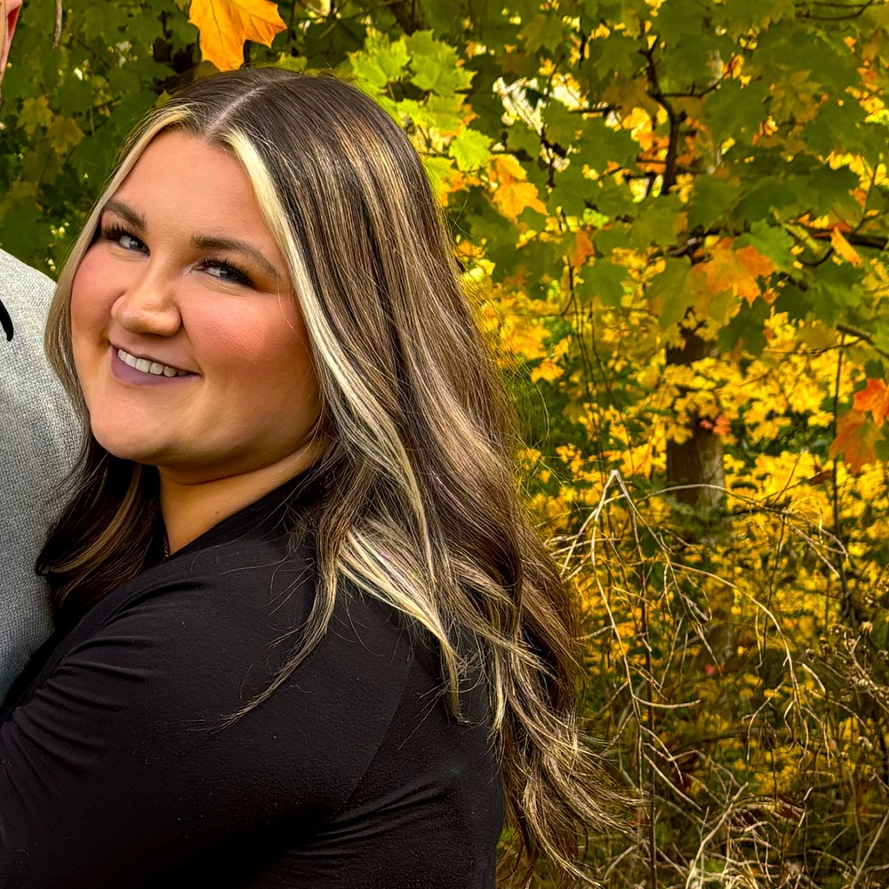 Meet your Posher, Brooke